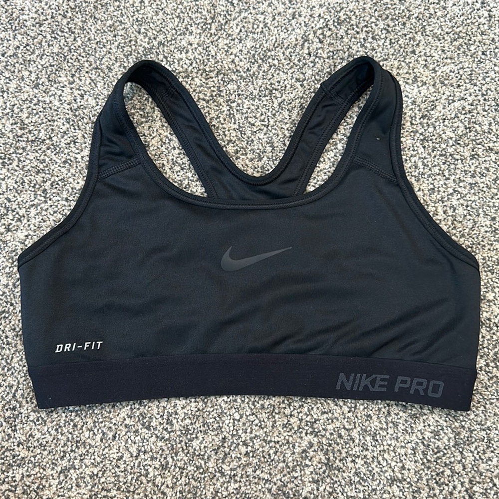 Nike Pro Sports Bra